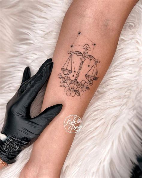 60 Tatuajes de Libra: Descubre los mejores diseños de tu signo